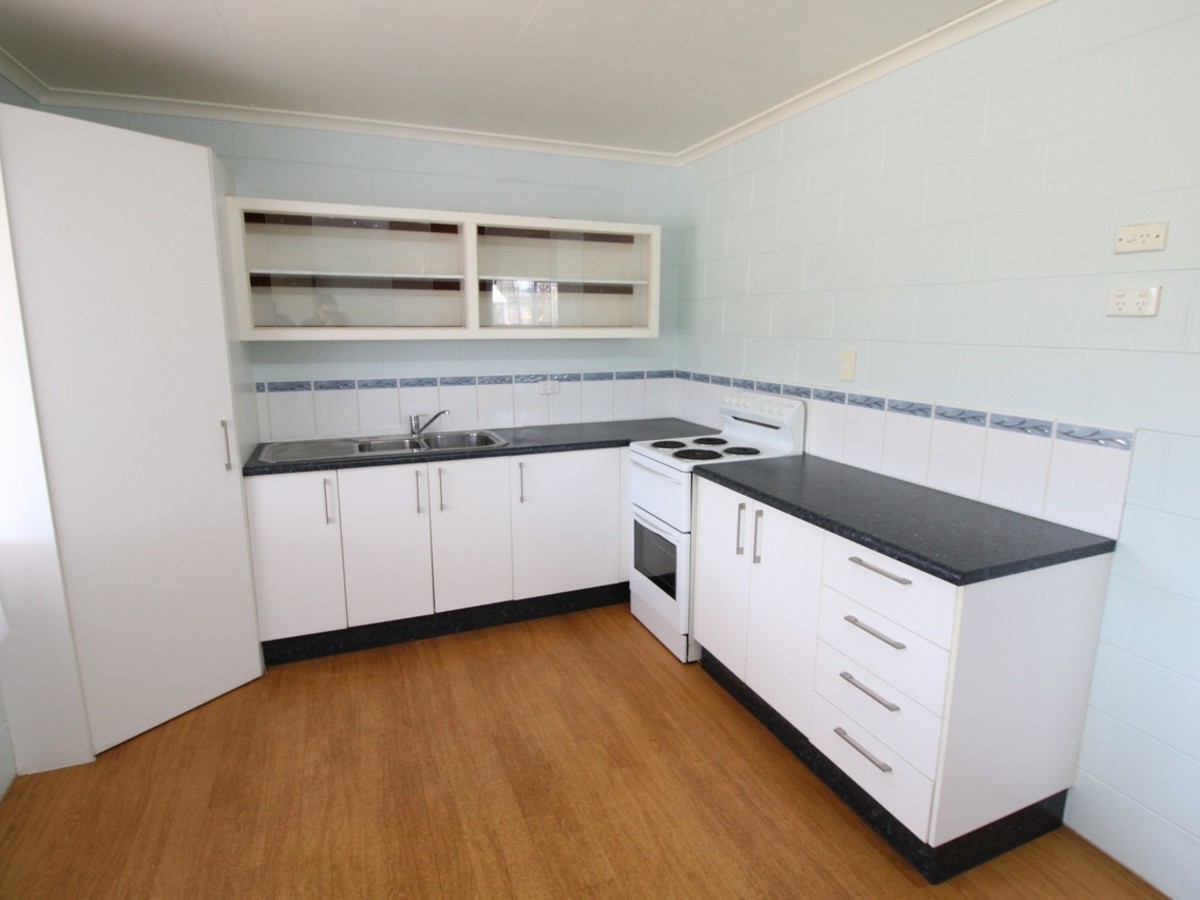 23 Abbott Street, Atherton
