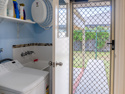 6 ALISON DRIVE, Torquay