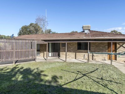 8 Tydeman Street, Horsham