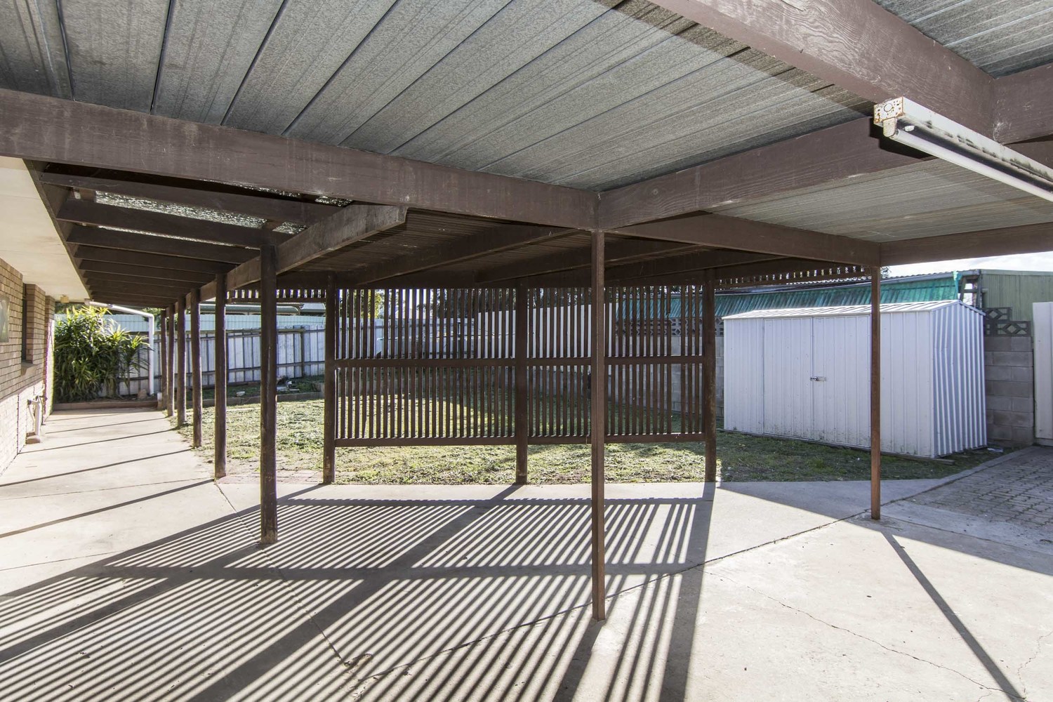 8 Tydeman Street, Horsham