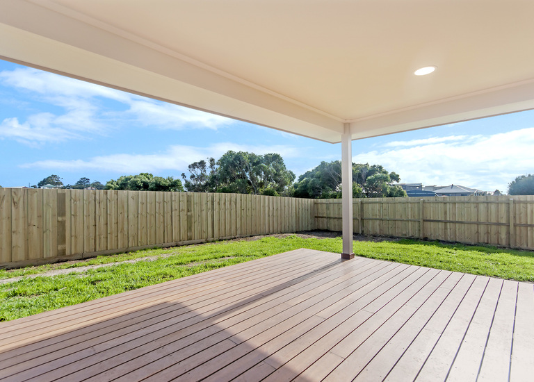 5 Bluewater Court, Portland