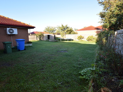 2 Macleod Way, Lynbrook