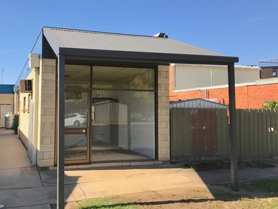 9 / 396 Whitelock Street (Cressy), Deniliquin