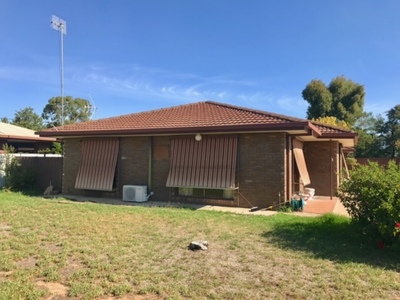 1 / 3 Mazamet Court, Deniliquin