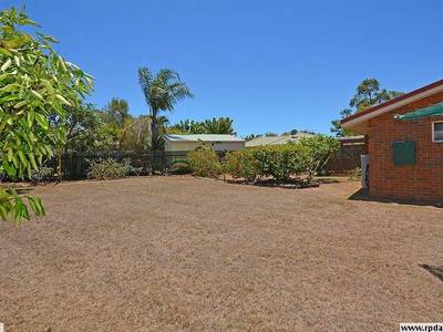 9 CAPRI COURT, Point Vernon