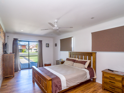 38 HELSHAM STREET, Point Vernon