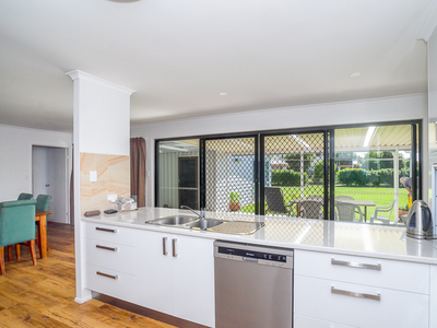38 HELSHAM STREET, Point Vernon