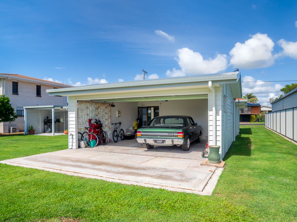 38 HELSHAM STREET, Point Vernon