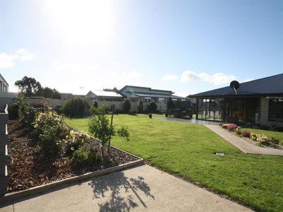 13 Sandy Crescent, Wynyard