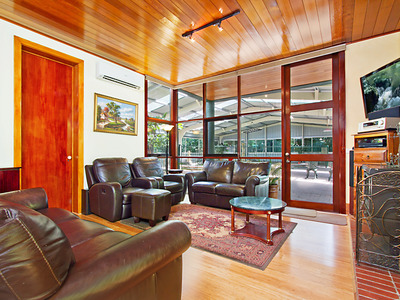 3 Mabel Crescent, Mount Macedon
