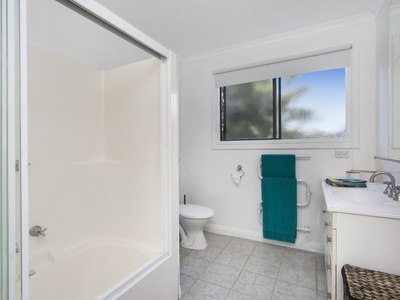 66 Hall Road, Heathcote