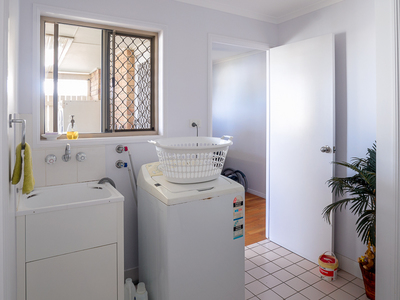 40 HAYDN DRIVE, Kawungan
