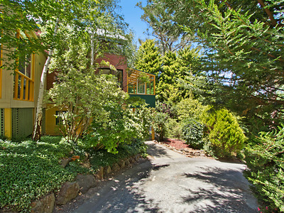 3 Mabel Crescent, Mount Macedon