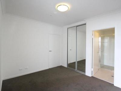 1501 / 420 Macquarie Street, Liverpool