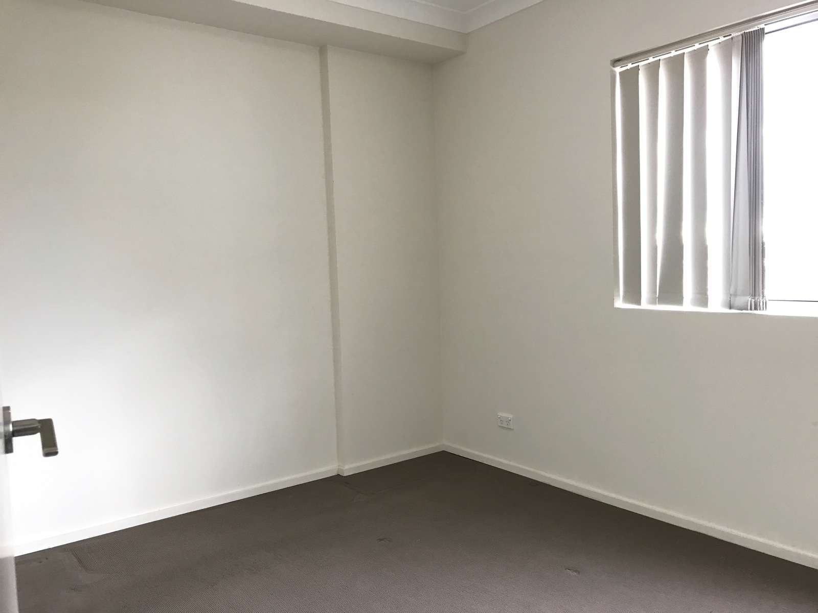 30 / 6-8 Bathurst, Liverpool