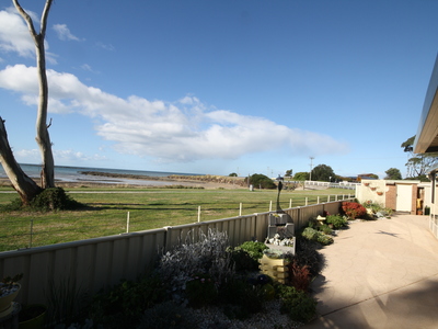 3 / 58 Old Bass Highway, Wynyard