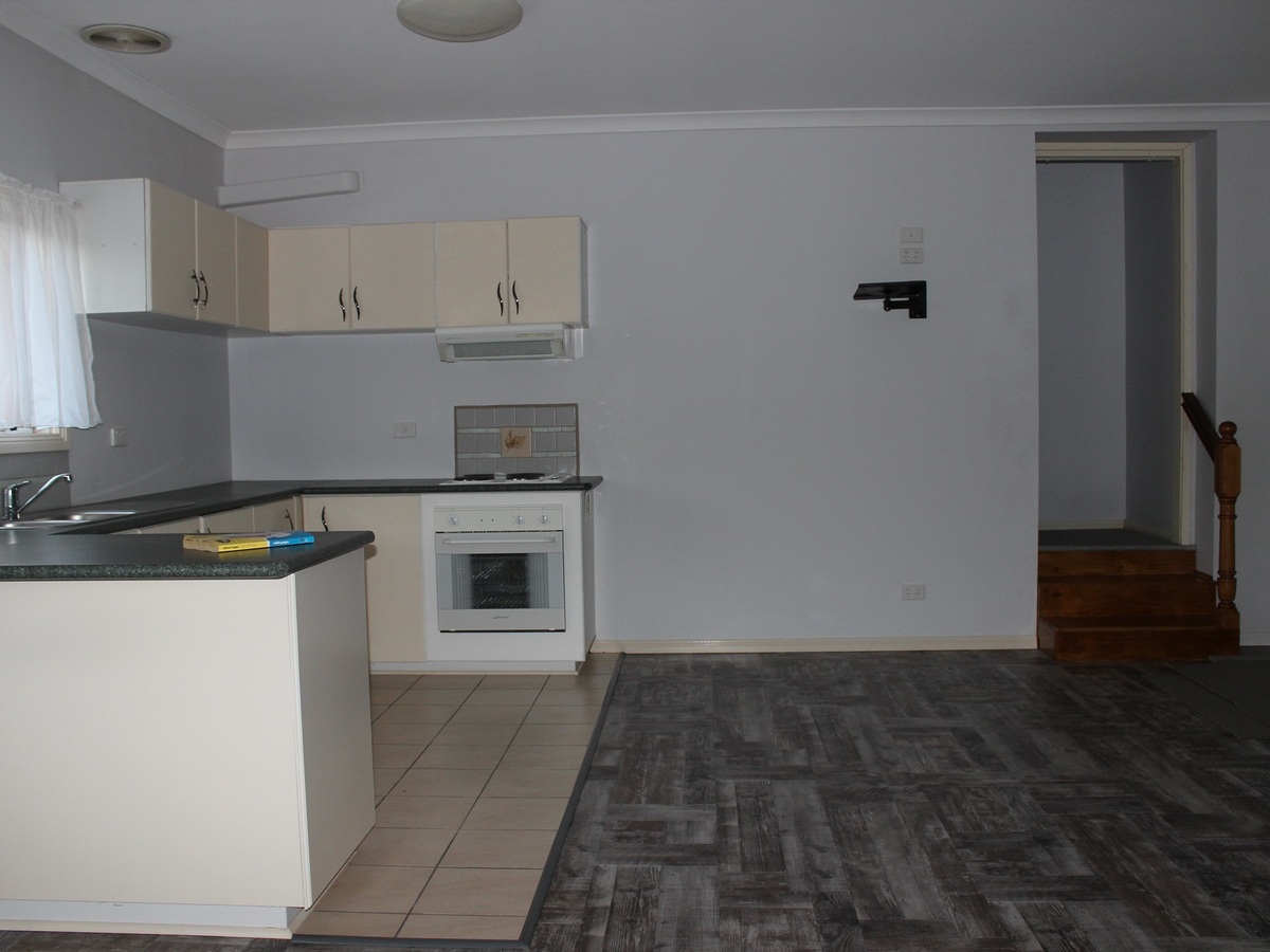17 Cook Street, Benalla