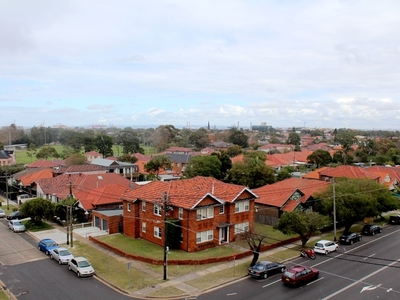 1 / 96 maroubra rd, Maroubra