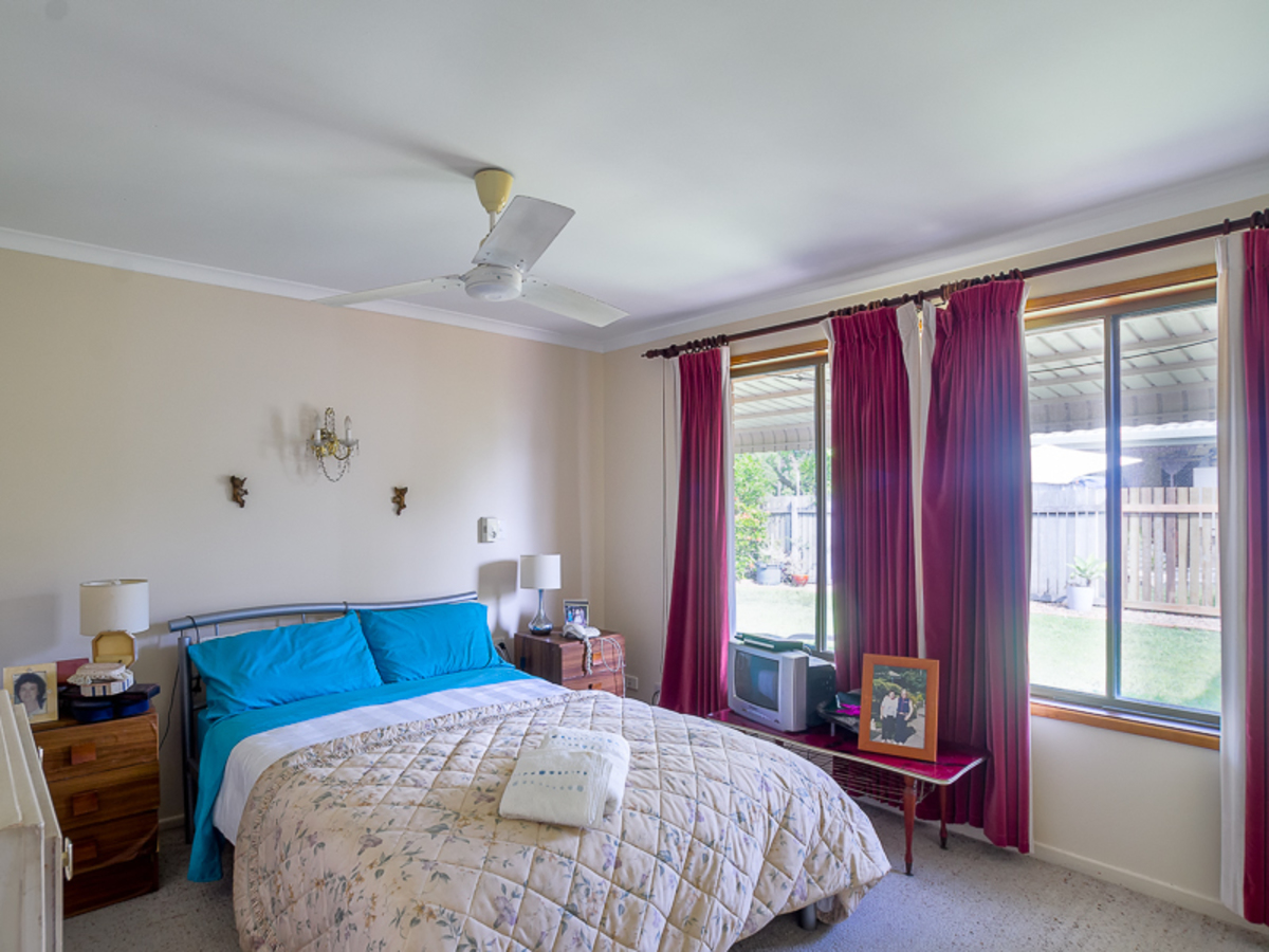 1 RILEY STREET, Urangan