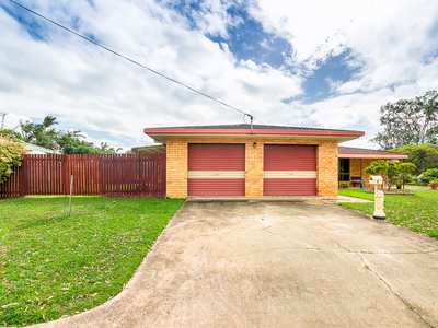 1 RILEY STREET, Urangan