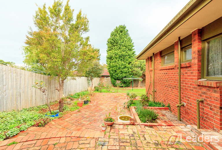 19 Overland Drive, Vermont South