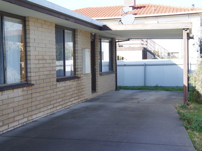 6 / 42 Williams Road, Horsham