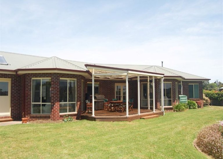 14 Burns Road, Portland