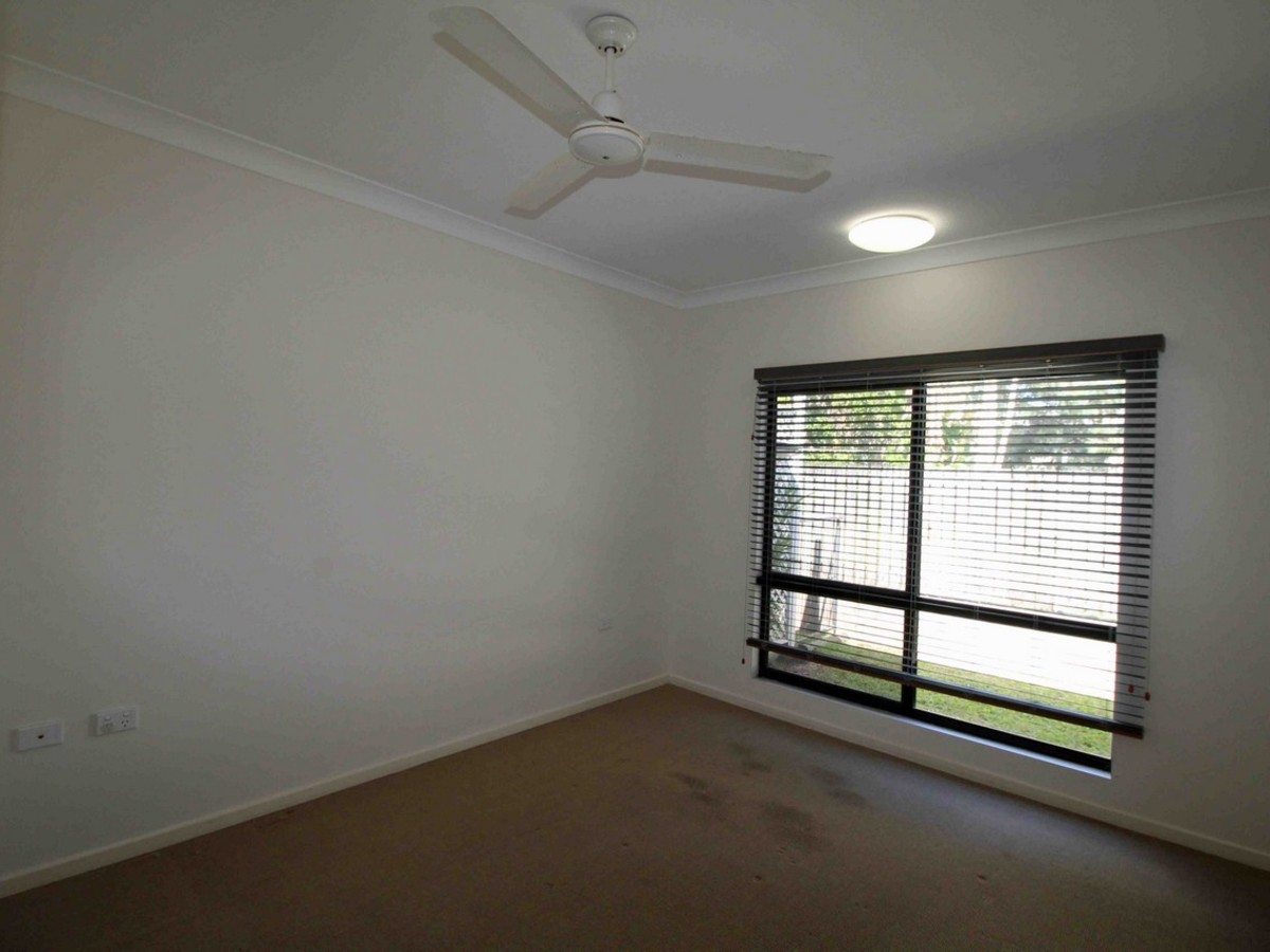 9 / 33-35 Tower Avenue, Atherton