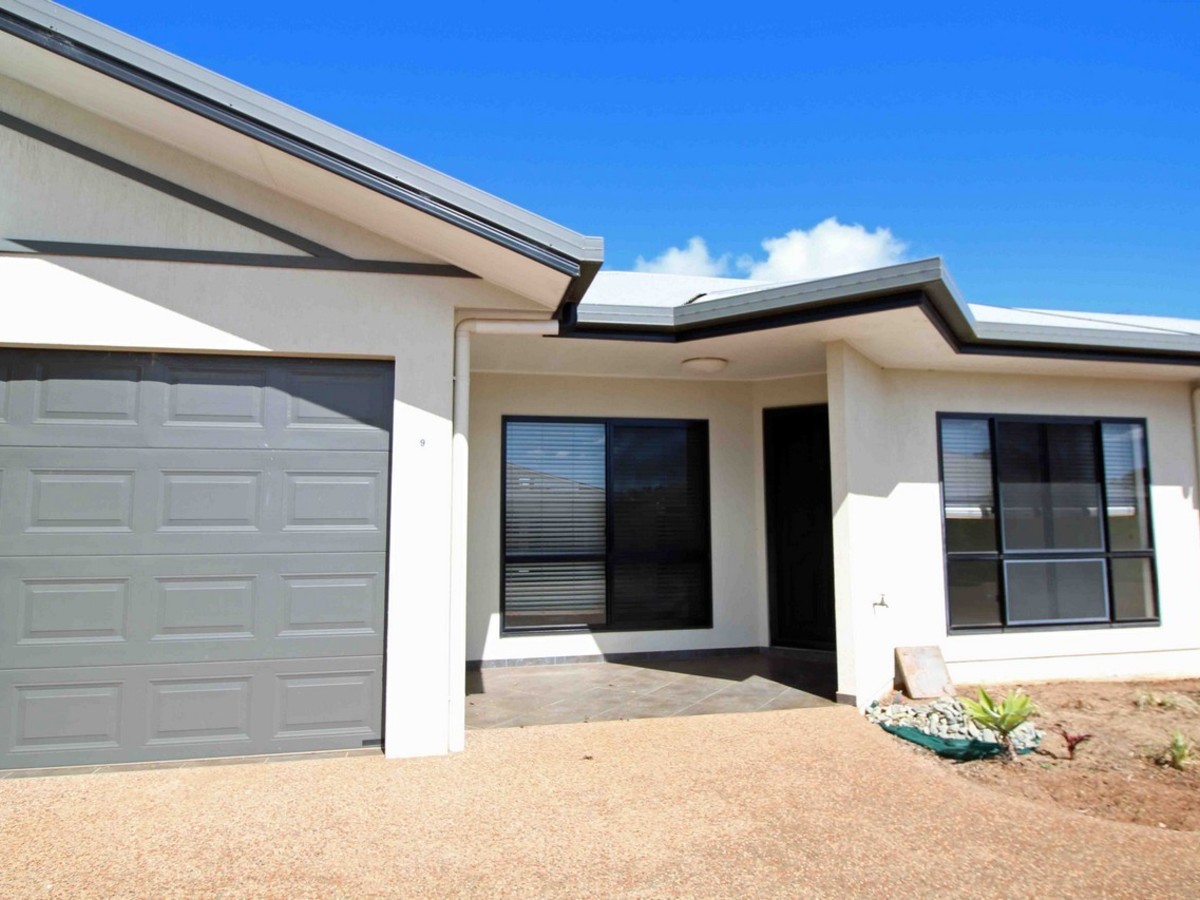 9 / 33-35 Tower Avenue, Atherton