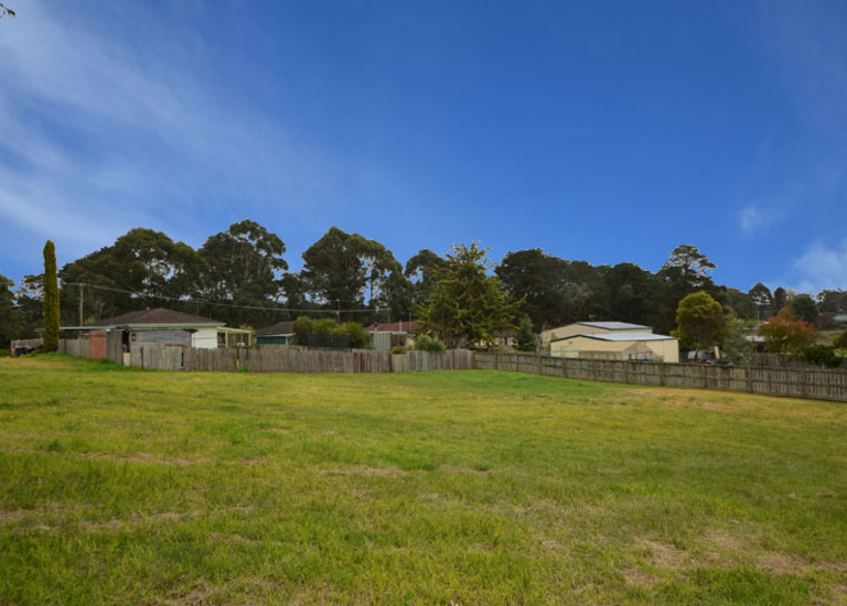 9 Anzac Avenue, Dartmoor