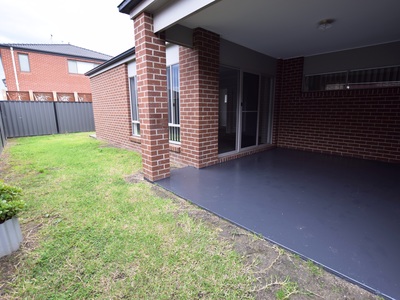 19 Marblelight Way, Clyde North