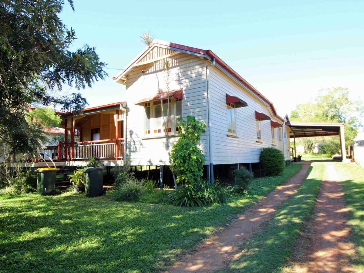 8 Alice Street, Atherton