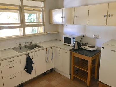 486 Moppett Street, Hay