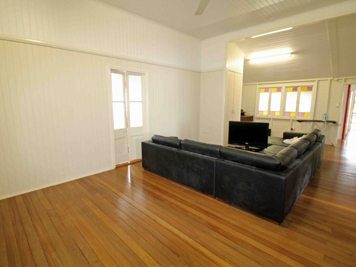 8 Alice Street, Atherton