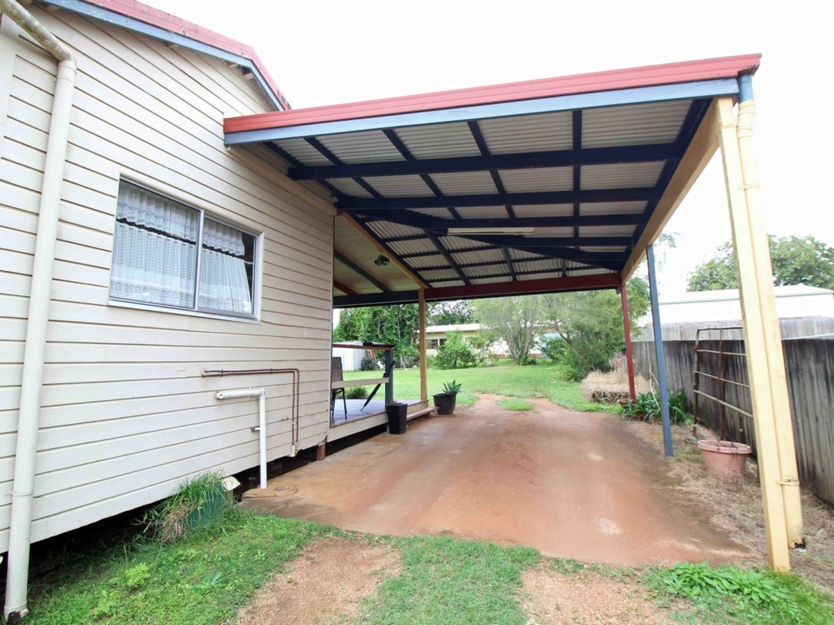 8 Alice Street, Atherton