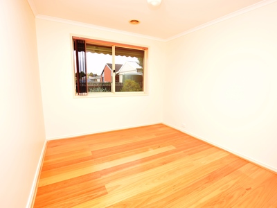 21 Emily Drive, Narre Warren