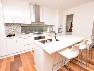 8 The Rise, Narre Warren North