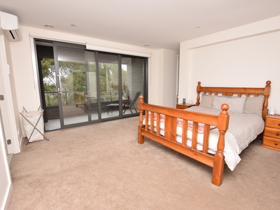 8 The Rise, Narre Warren North