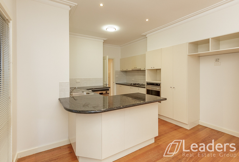 3 / 938-940 High Street Road, Glen Waverley