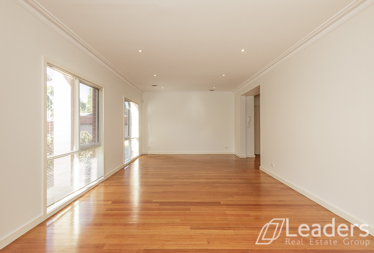 3 / 938-940 High Street Road, Glen Waverley