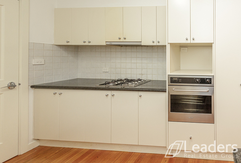 3 / 938-940 High Street Road, Glen Waverley