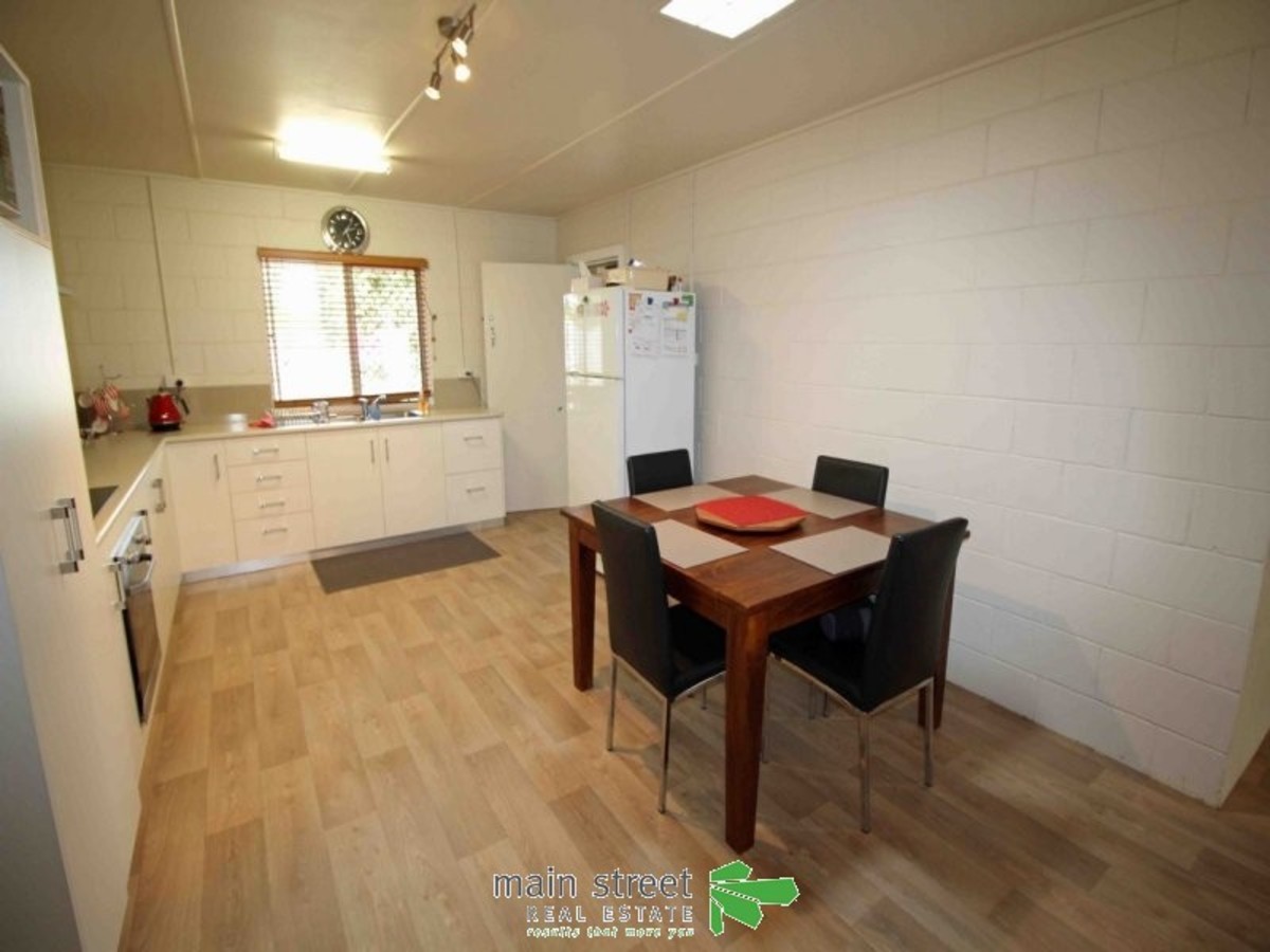 32 Irvine St, Kairi