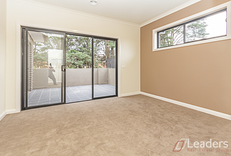 29 Kinnoull Grove, Glen Waverley