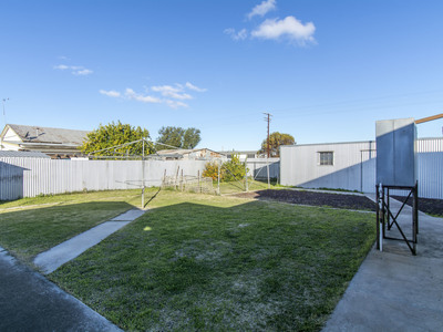 3 Don Street, Horsham