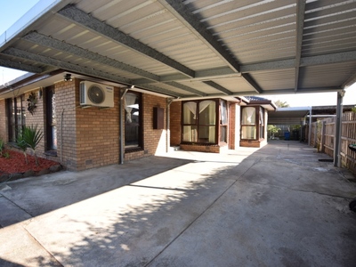 8 Palana Court, Springvale South