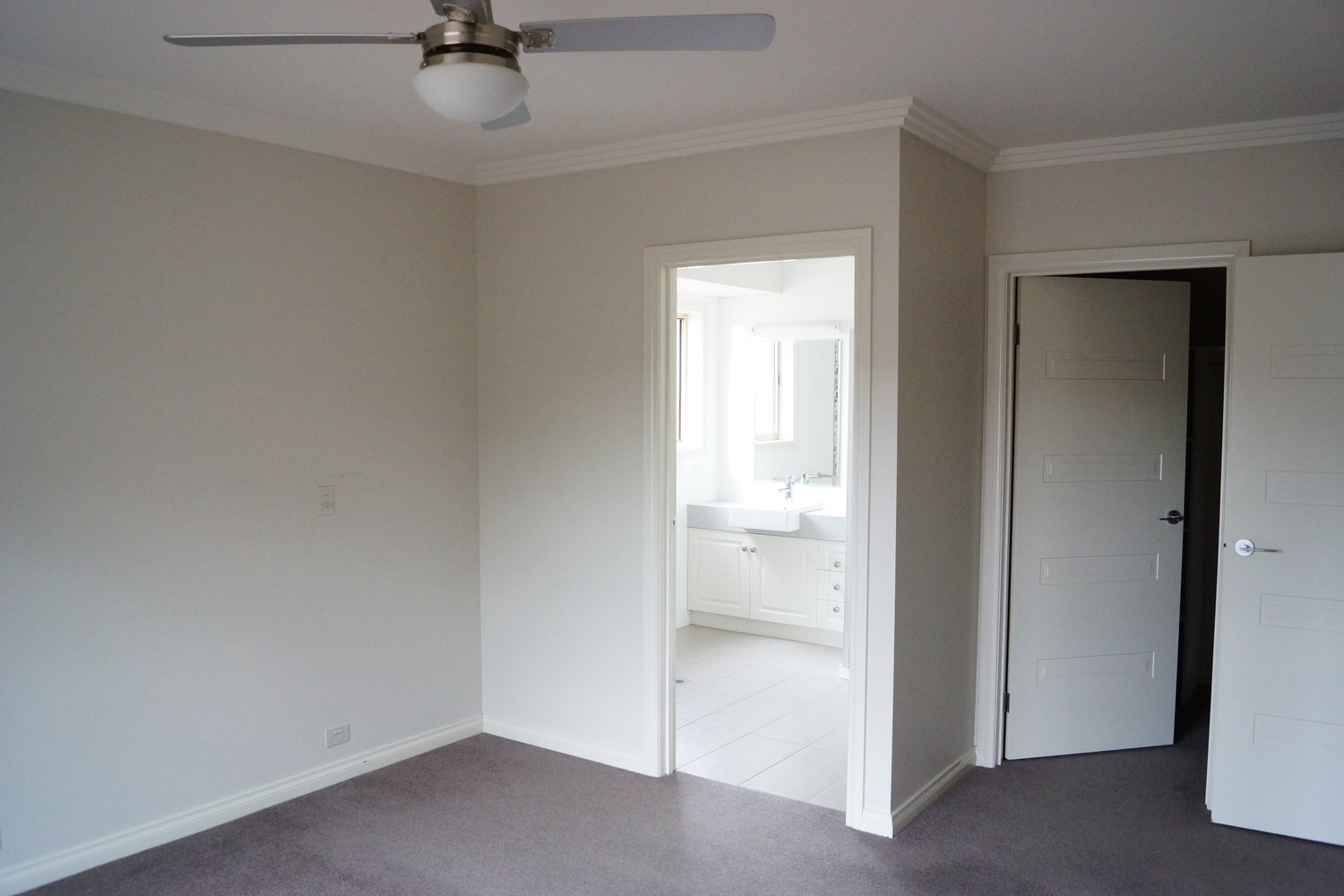 4 Sanderson Street, Horsham