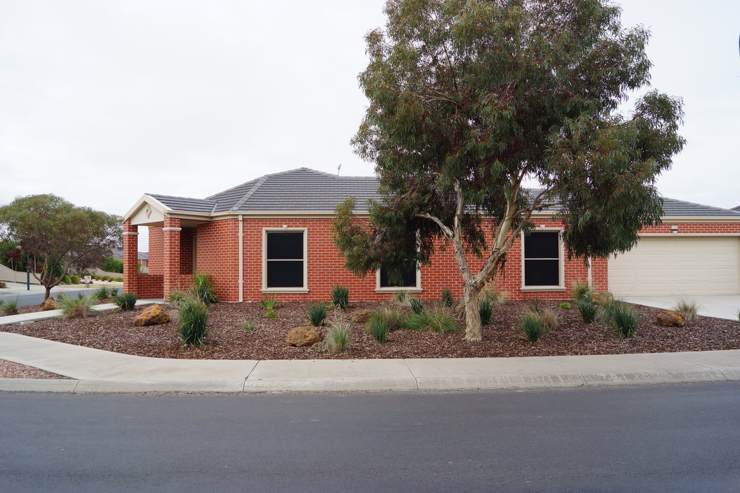 4 Sanderson Street, Horsham
