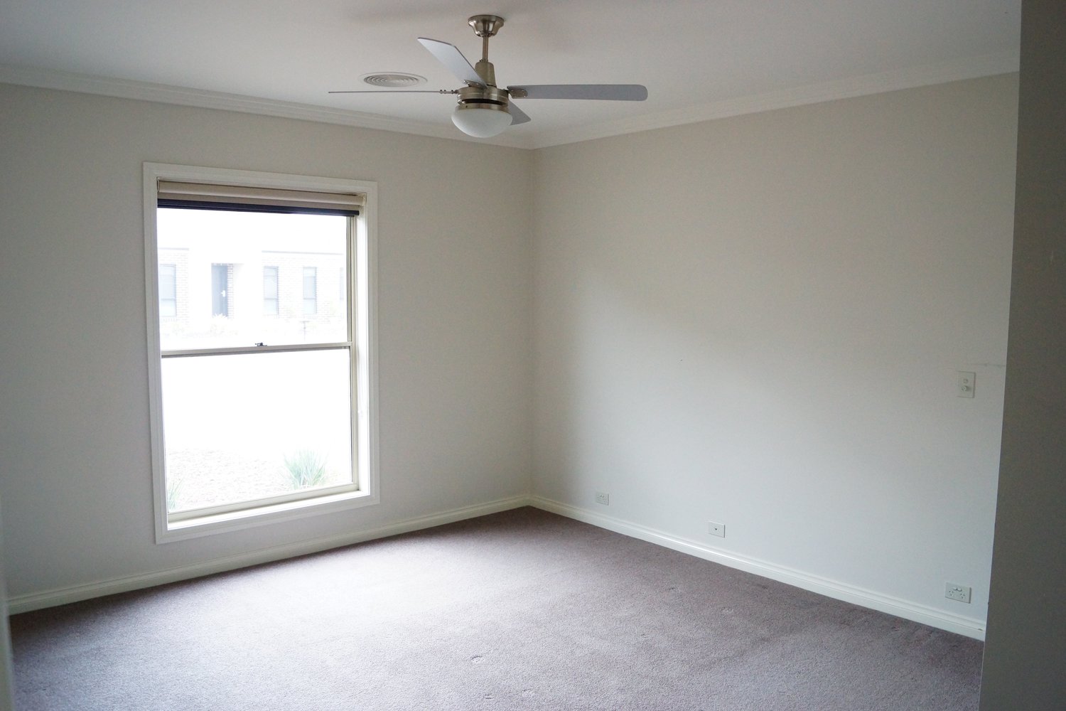 4 Sanderson Street, Horsham