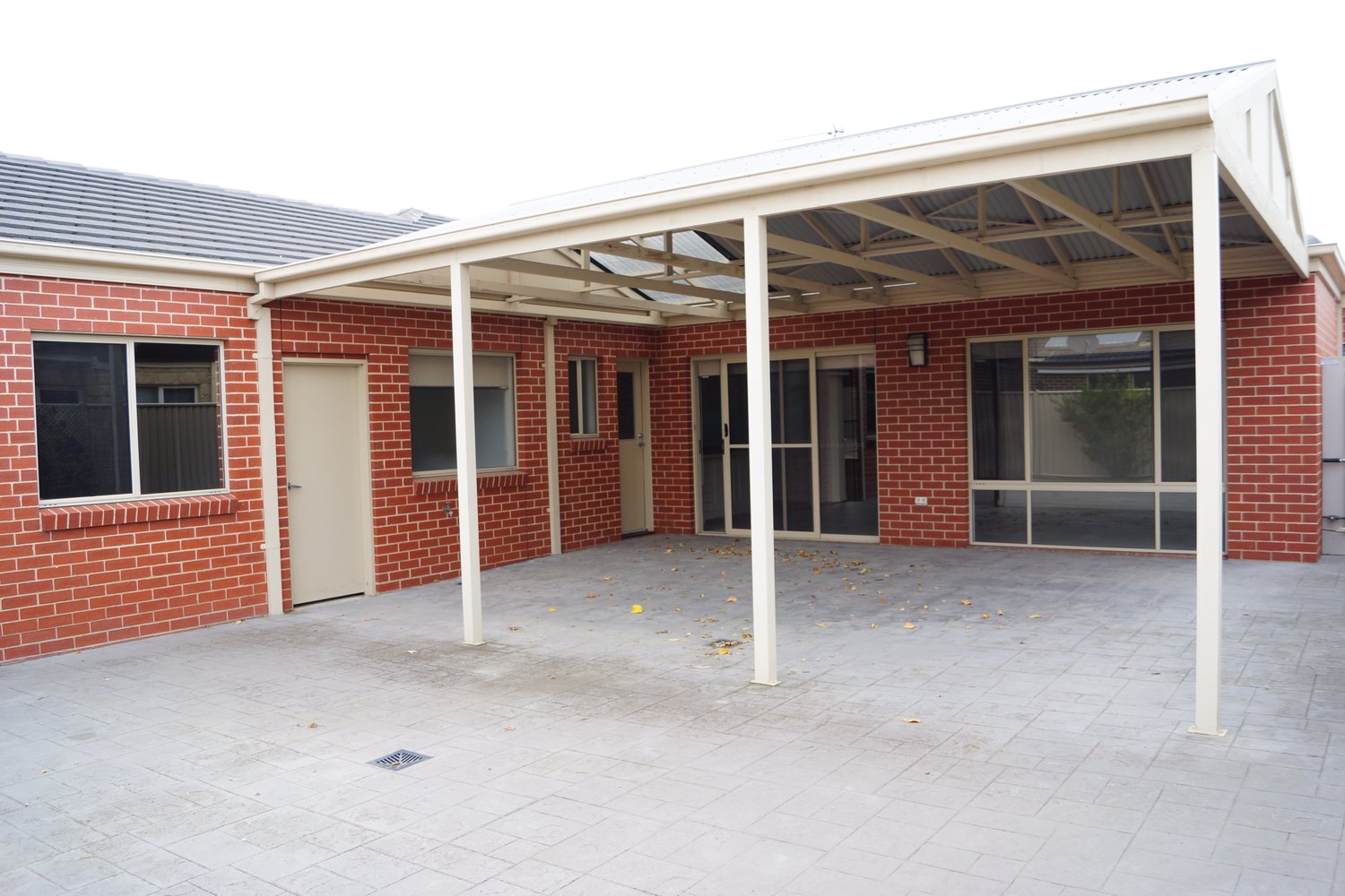 4 Sanderson Street, Horsham