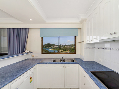 9th floor / 973  GOLD COAST HWY, Palm Beach